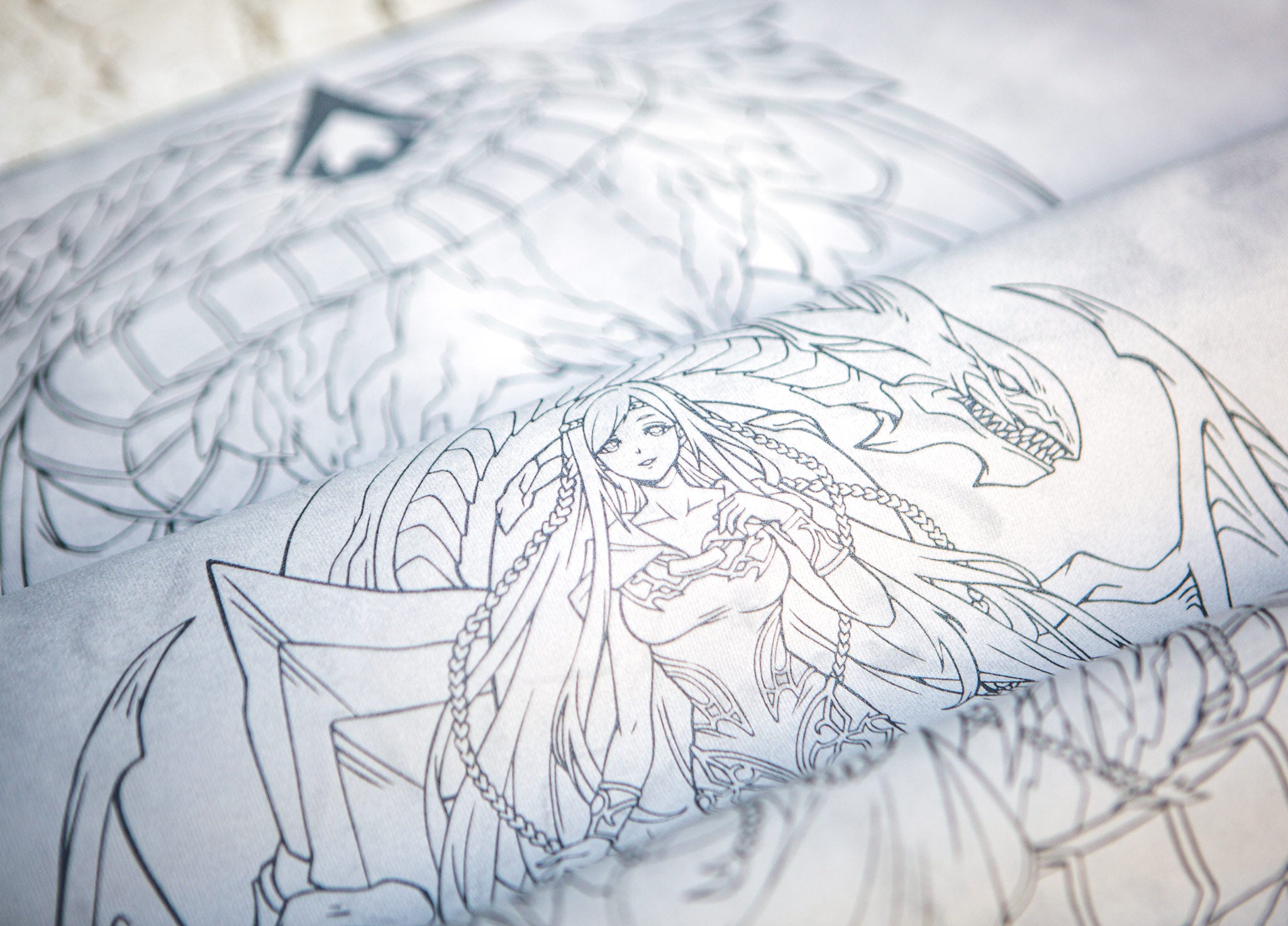 The Dragon's Maiden | PROTOTYPE | Ultraglide Silver x Metallic Graphite *GLOW*
